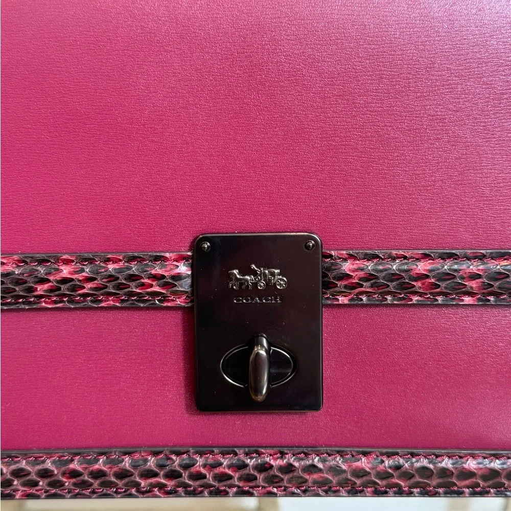 NWT‎ - Coach Hutton Shoulder Bag With Snakeskin Detail.